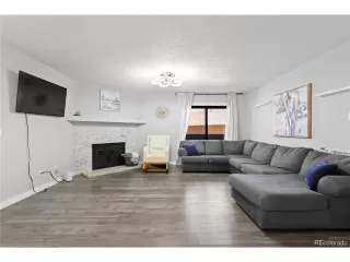 Photo #5: 8056588 Listing 