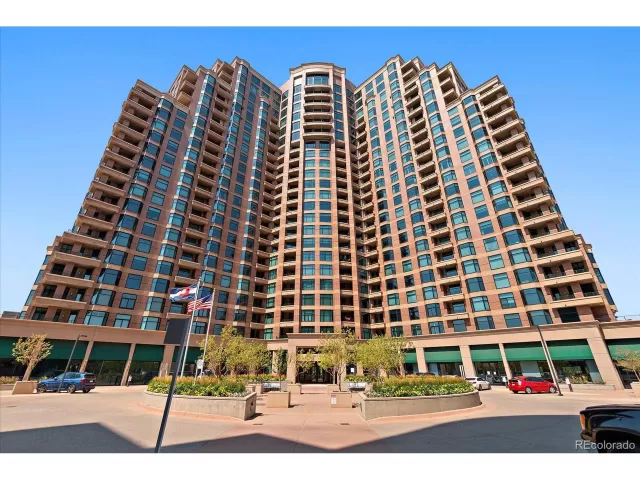 MLS: 8056902 Condo For Sale