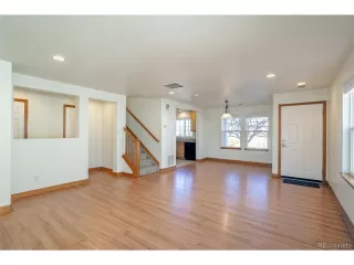 Photo #4: 8056928 Listing 