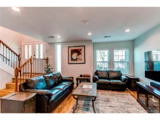 Photo #3: 8057734 Listing 