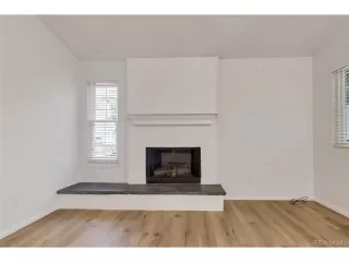 Photo #4: 8058831 Listing