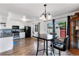 Photo #4: 8062117 Listing 