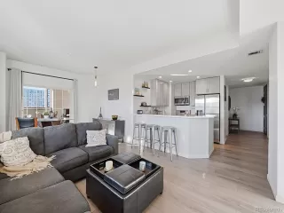 Photo #3: 8062489 Listing