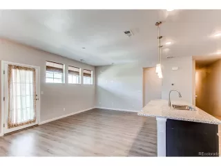 Photo #3: 8062644 Listing 