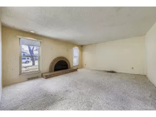 Photo #2: 8065347 Listing 