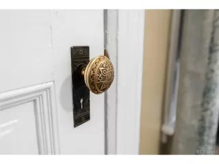 Photo #4: 8065579 Listing