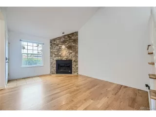 Photo #3: 8067518 Listing 