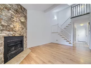 Photo #4: 8067518 Listing 