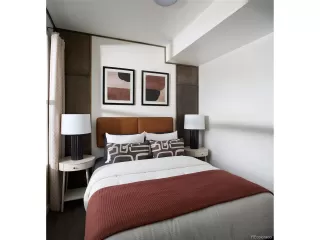 Photo #5: 8070884 Listing 