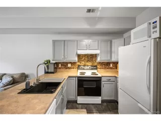 Photo #4: 8071090 Listing