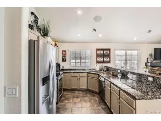 Photo #5: 8071243 Listing