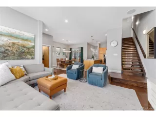 Photo #6: 8071941 Listing