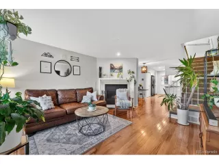 Photo #3: 8076394 Listing