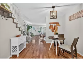 Photo #6: 8076394 Listing