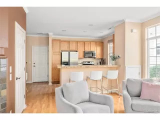 Photo #2: 8076565 Listing 