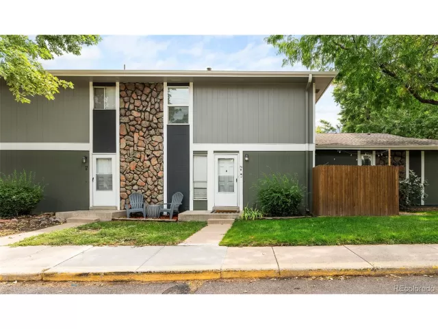 MLS: 8077627 Condo For Sale