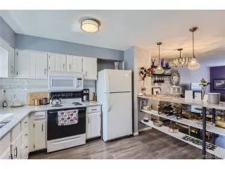 Photo #5: 8080144 Listing 