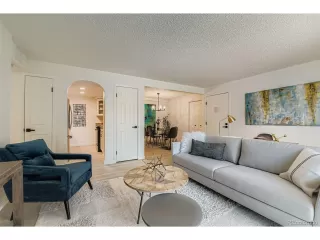 Photo #2: 8081684 Listing