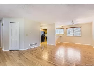 Photo #5: 8088049 Listing 