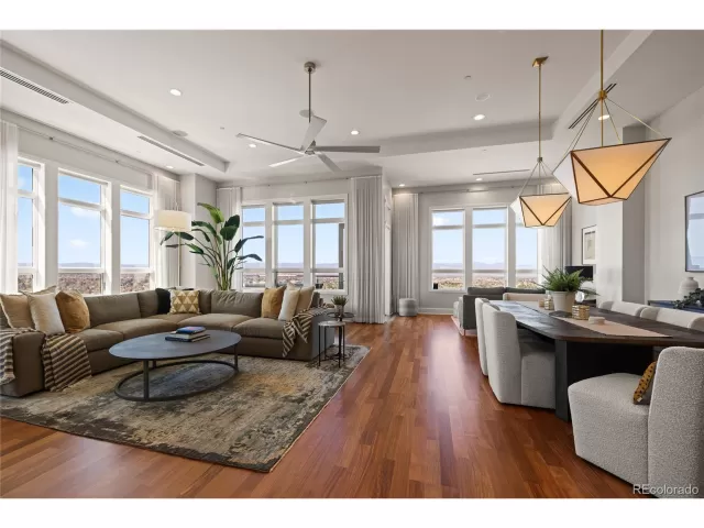 MLS: 8088614 Condo For Sale