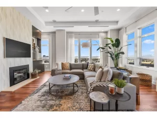 Photo #4: 8088614 Listing 