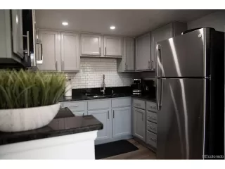 Photo #4: 8089348 Listing