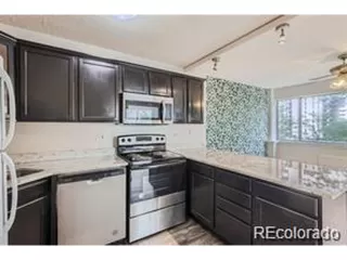 Photo #4: 8089431 Listing