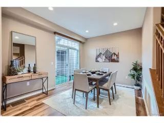 Photo #6: 8089792 Listing