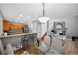 Photo #5: 8091274 Listing 