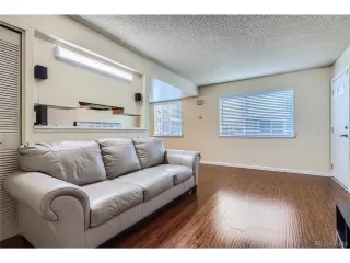 Photo #3: 8093617 Listing
