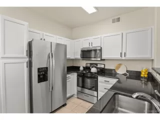 Photo #5: 8094956 Listing 