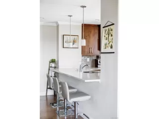 Photo #6: 8095705 Listing