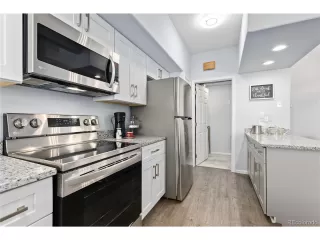 Photo #3: 8096699 Listing