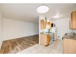 Photo #3: 8098434 Listing