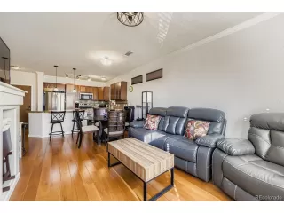 Photo #6: 8099437 Listing