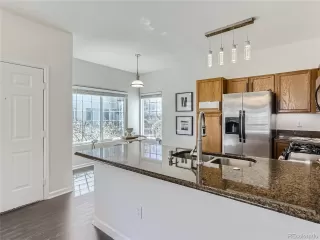 Photo #4: 8101191 Listing