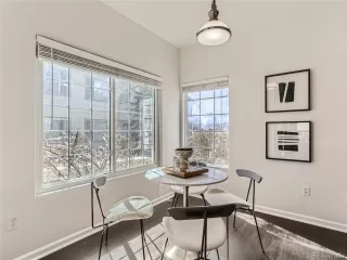 Photo #6: 8101191 Listing