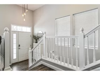 Photo #5: 8103433 Listing