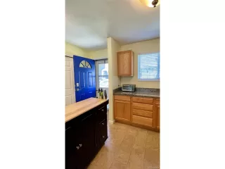 Photo #4: 8103573 Listing 