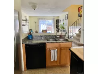 Photo #5: 8103573 Listing 