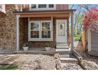 Photo #2: 8103823 Listing