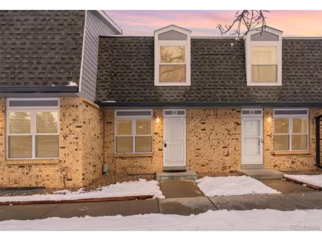 MLS: 8104384 Condo For Sale