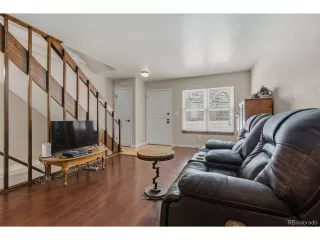 Photo #4: 8104384 Listing 