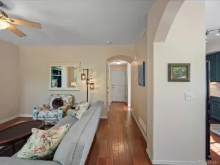 Photo #2: 8104484 Listing 