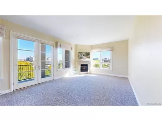 Photo #3: 8104710 Listing