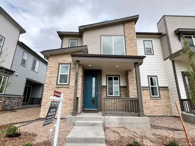 MLS: 8104924 Condo For Sale