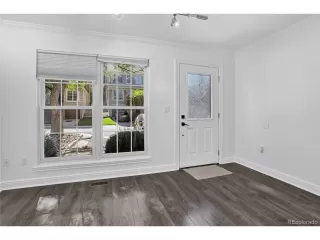 Photo #3: 8106767 Listing