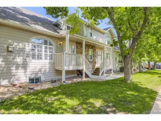 More Details about MLS # 8109497 : 5454 W CANYON TRL B LITTLETON CO 80128