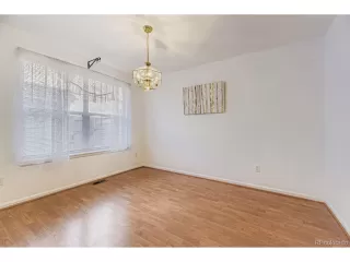 Photo #6: 8109497 Listing