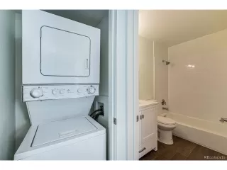 Photo #4: 8111548 Listing